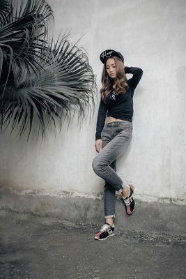 款号：993         颜色：红黑色